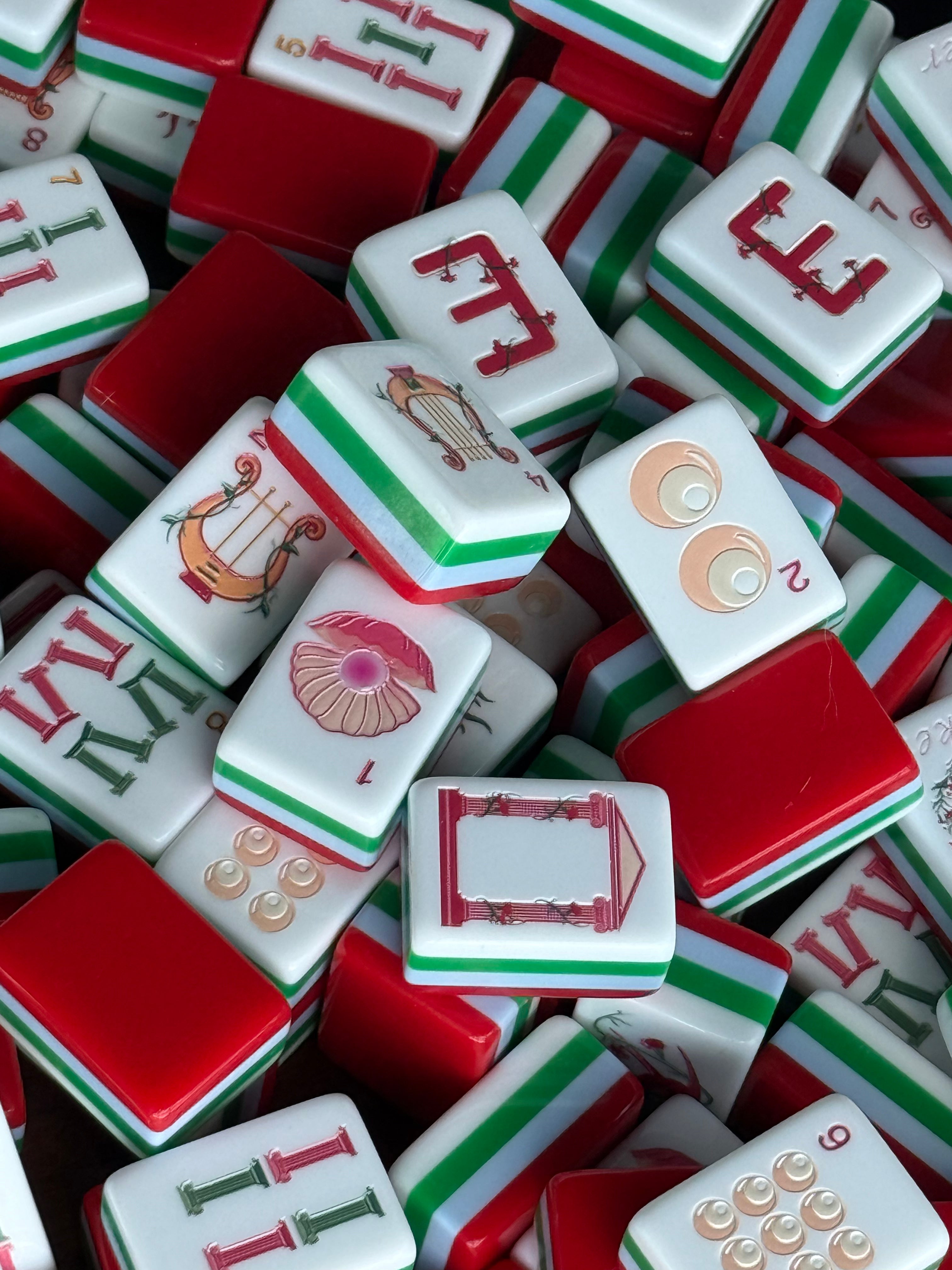 LIMITED EDITION AXO Sisterhood American Mahjong 160 Engraved/Acrylic Tiles